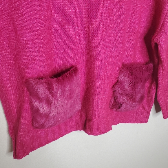 Zara Pink Oversized Ribbed Faux Fur Turtleneck Alpaca Knit Sweater - Picture 7 of 11